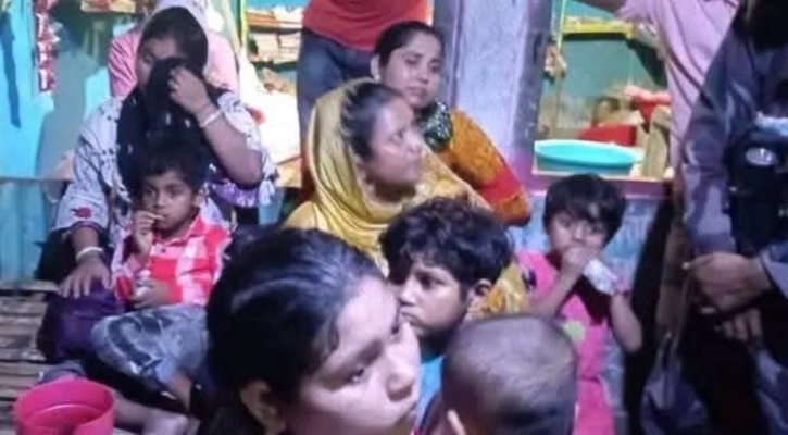 মধ্যরাতে পাটগ্রাম সীমান্ত দিয়ে নারী-শিশুসহ ২০ জনকে ঠেলে পাঠালো বিএসএফ